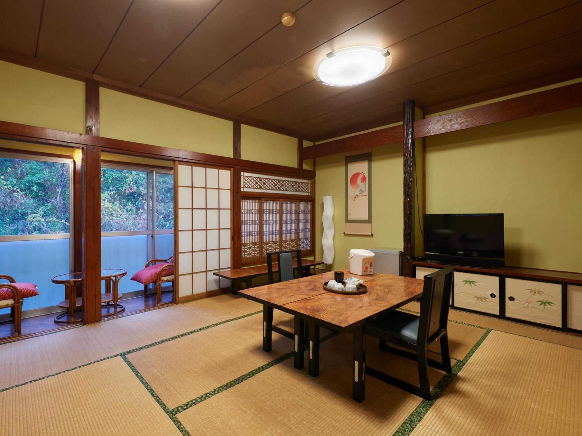 Hayamasou Hotel Tokamachi Buitenkant foto