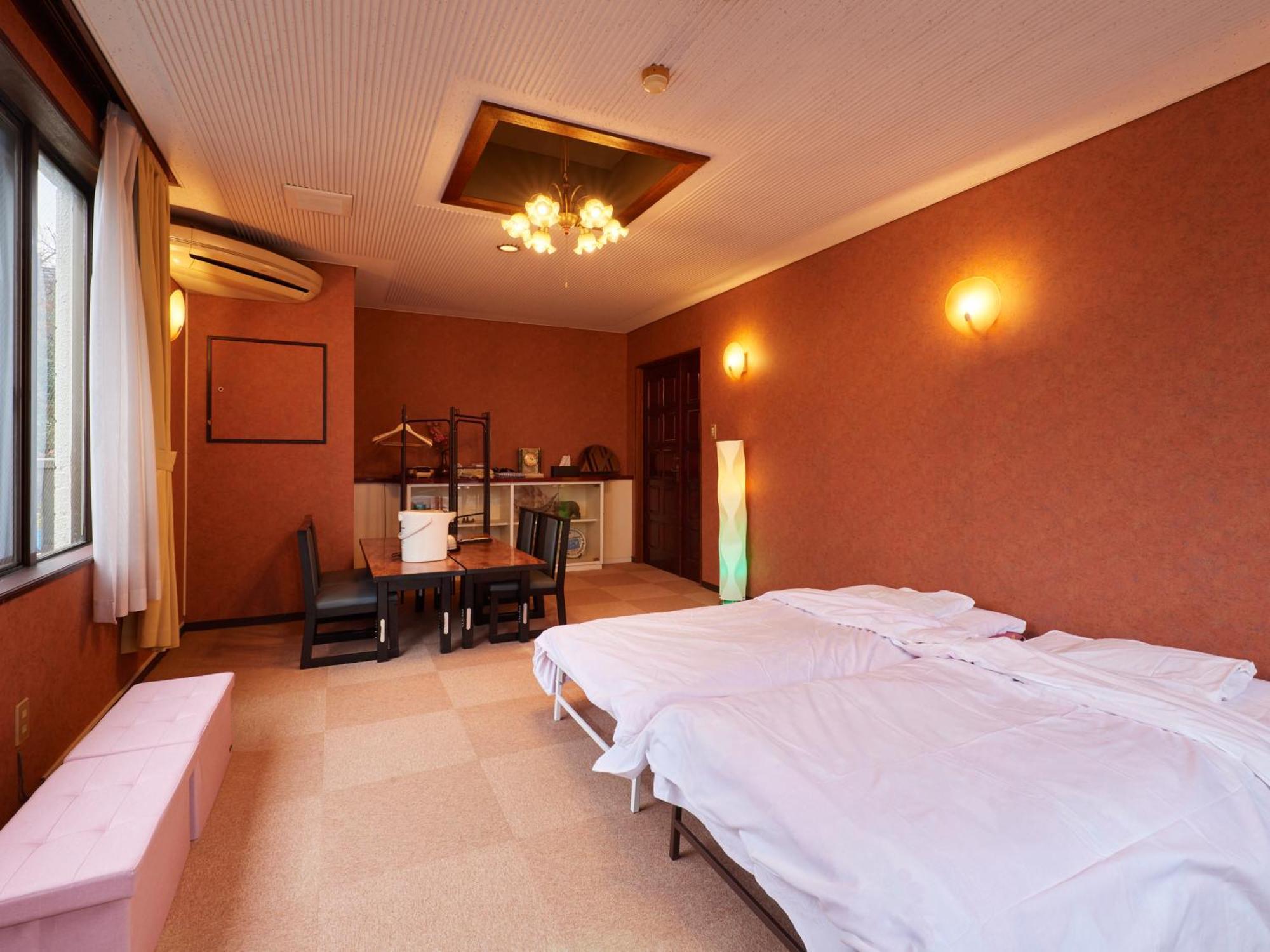 Hayamasou Hotel Tokamachi Buitenkant foto